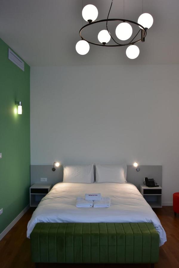 Osten Art Hotel Escópia Exterior foto
